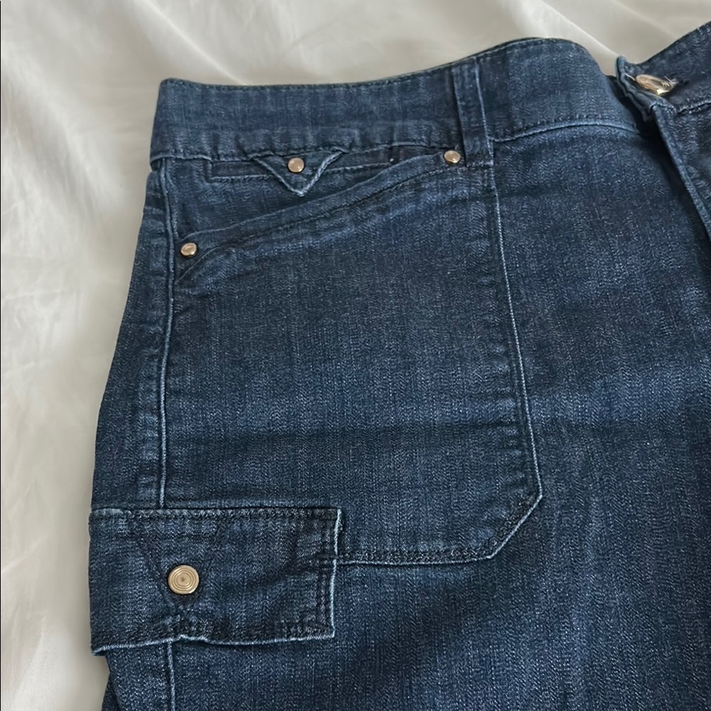 White House Black Market Blue Cargo Shorts - Picture 3 of 12